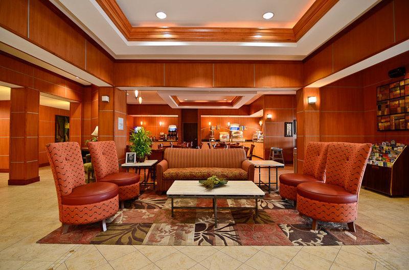Holiday Inn Express & Suites Bonifay By Ihg Exterior foto